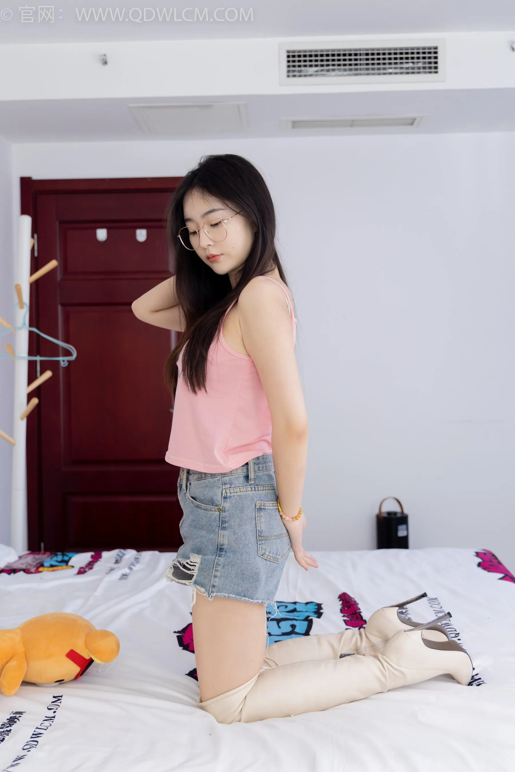 物恋传媒 NO.1519 美兔-机车少女 [171P]插图5
